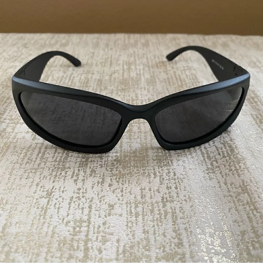 Black Wrap Around Futuristic Y2K Sunglasses. New! Unisex